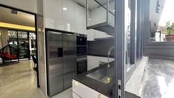 Sunrise Avenue (D28), Terrace #453731351